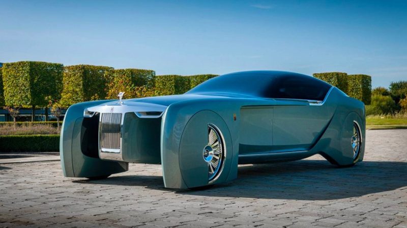 Rolls-Royce 103EX: An All-Electric Vision from 2035 Returns Home to England